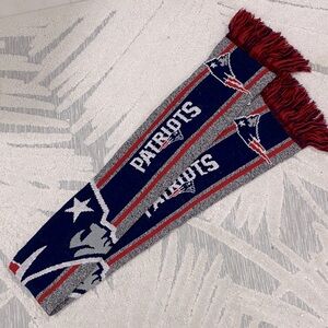 NFL New England Patriots Unisex Winter Knit Scarf w/Fringe-Red, White, Blue Logo